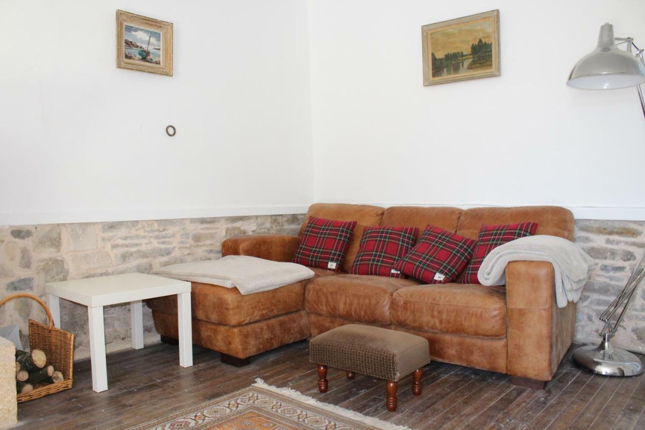 The Old Forge Apartament La Rouaudiere Zewnętrze zdjęcie