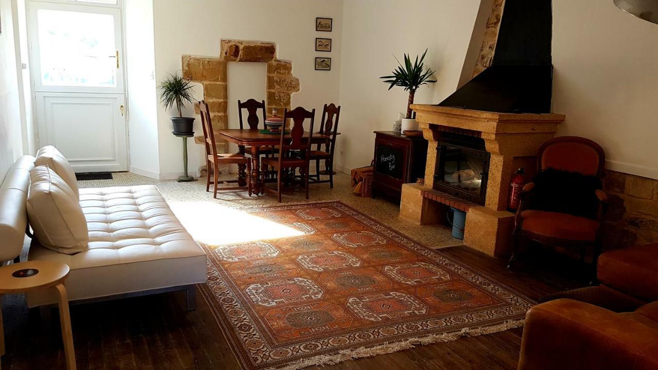 The Old Forge Apartament La Rouaudiere Zewnętrze zdjęcie